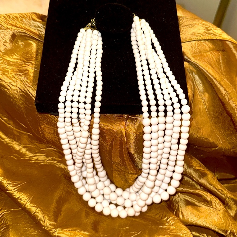 6 Layer Multi-Size/Strand Bright White Beaded Nec… - image 1